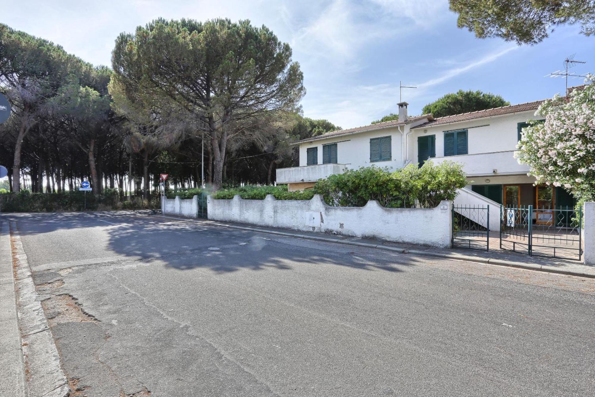 Apartment Case Sobrini