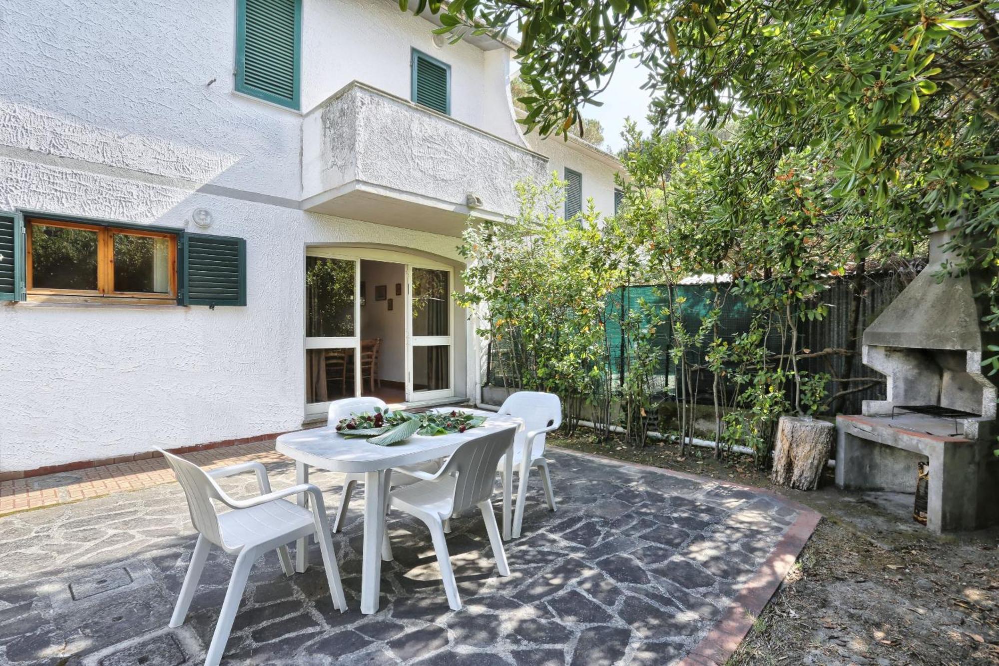 Apartment Case Sobrini Vada